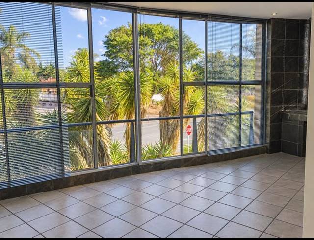 BUSINESS PROPERTY TO RENT IN BENDOR